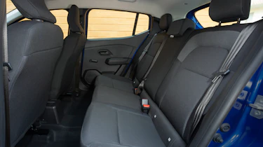 Dacia Sandero 2021 - rear seats