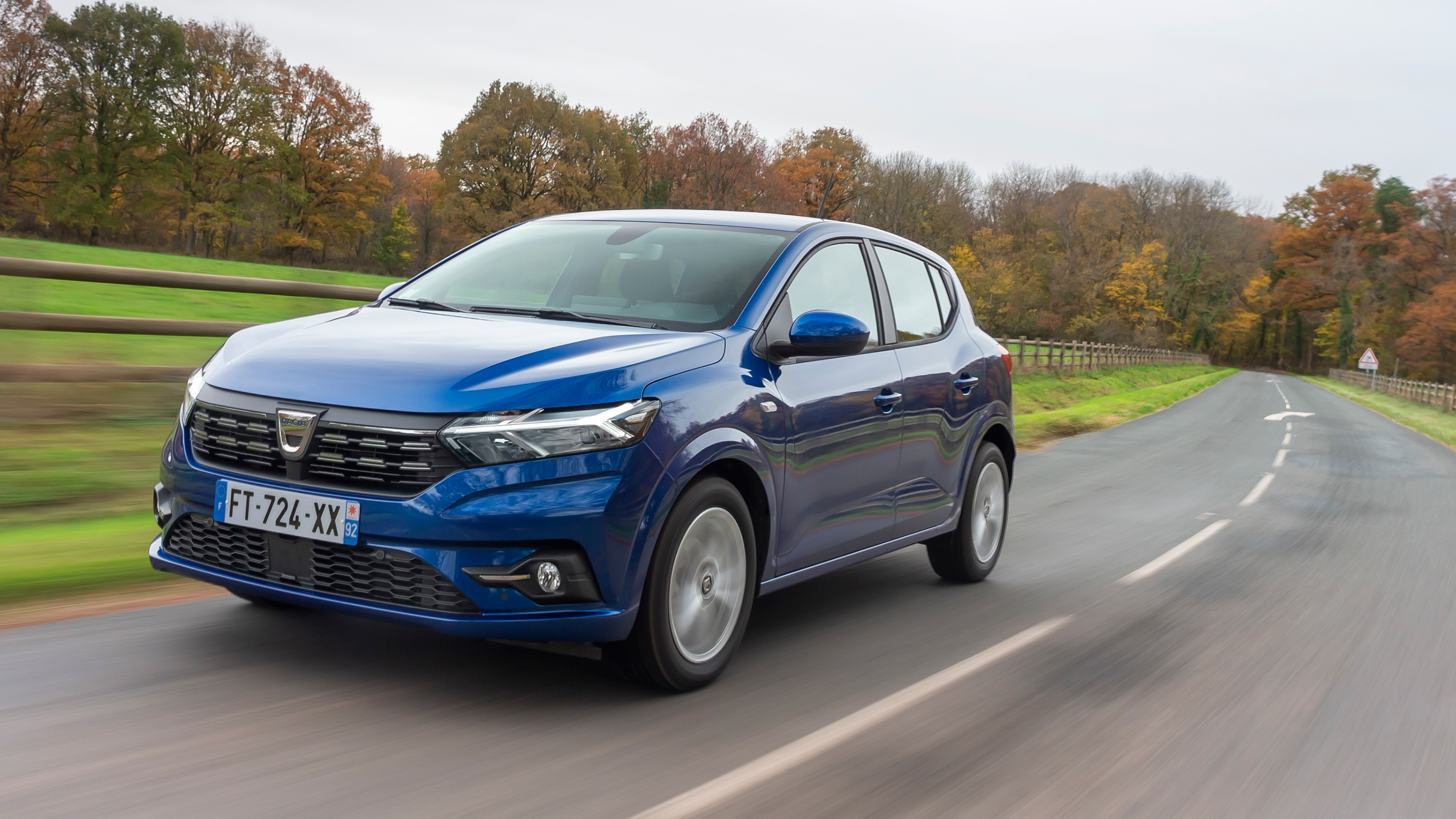 Dacia Sandero 2021 - front