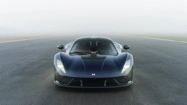 Hennessey Venom F5 - action