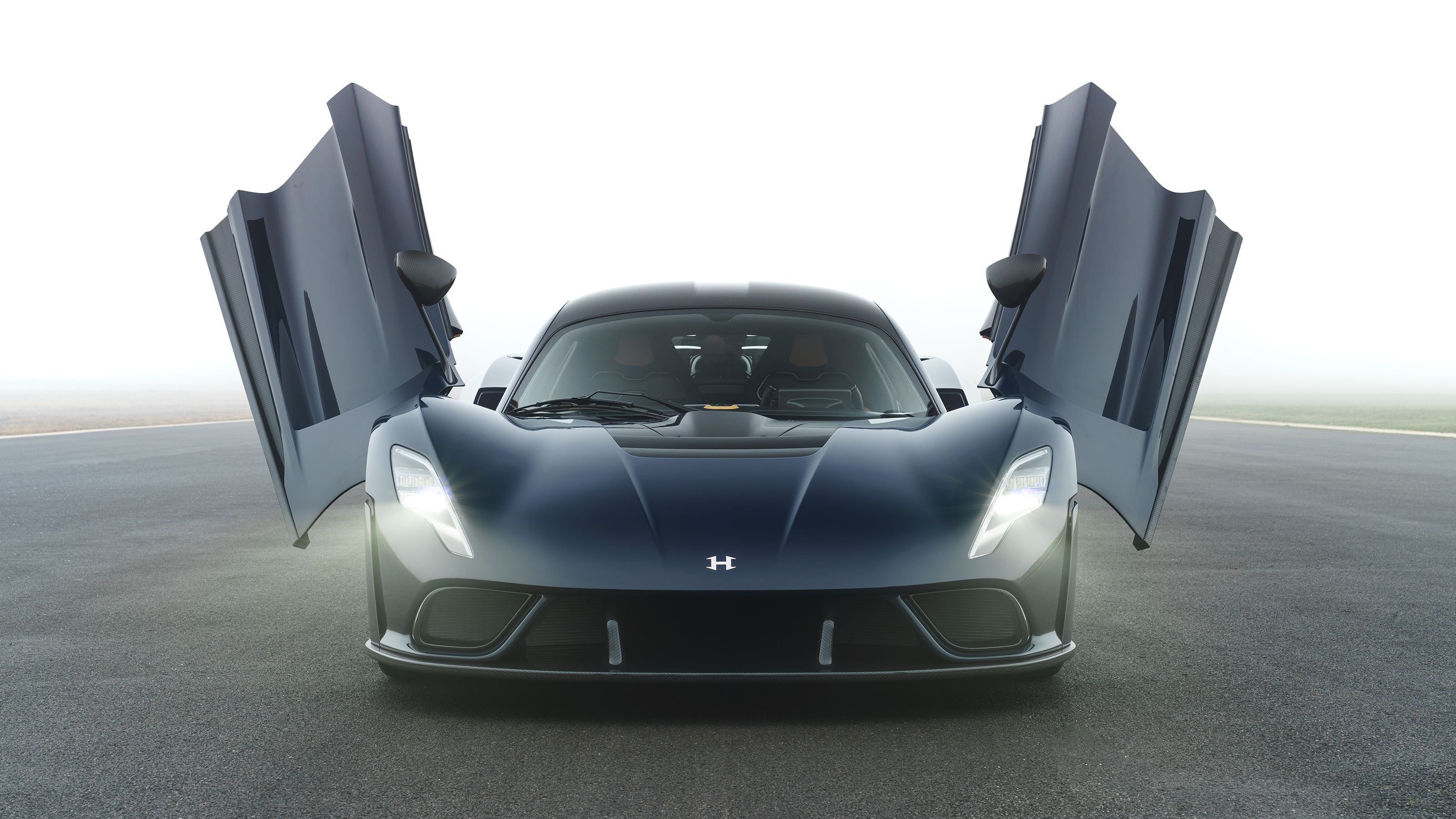 Hennessey Venom F5 - action