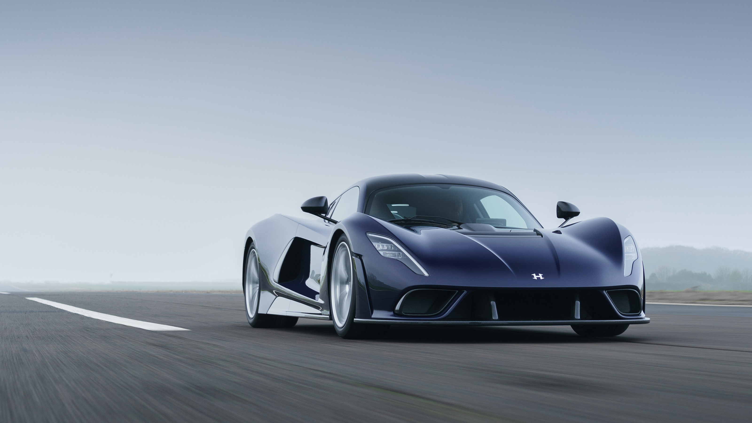 Hennessey Venom F5 - action