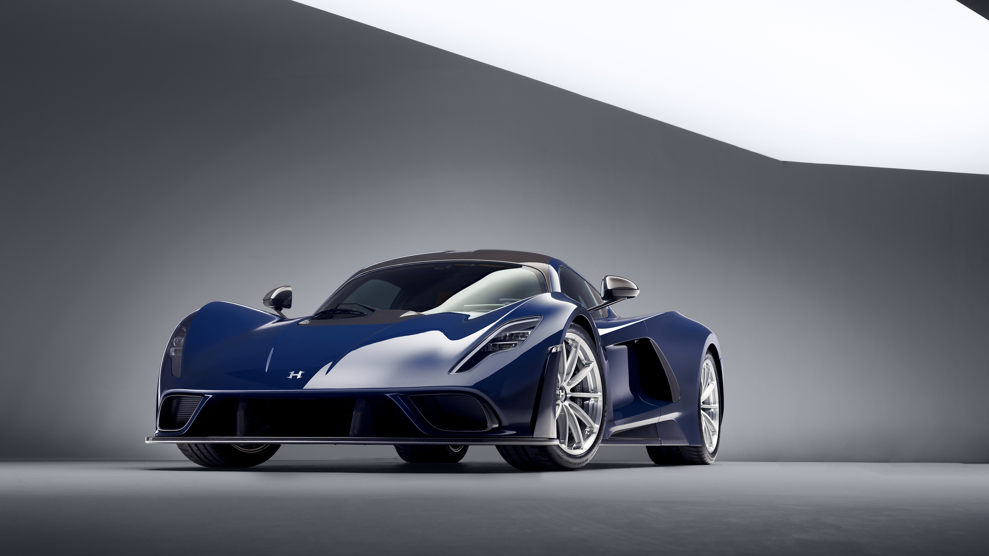 Hennessey Venom F5 interior details