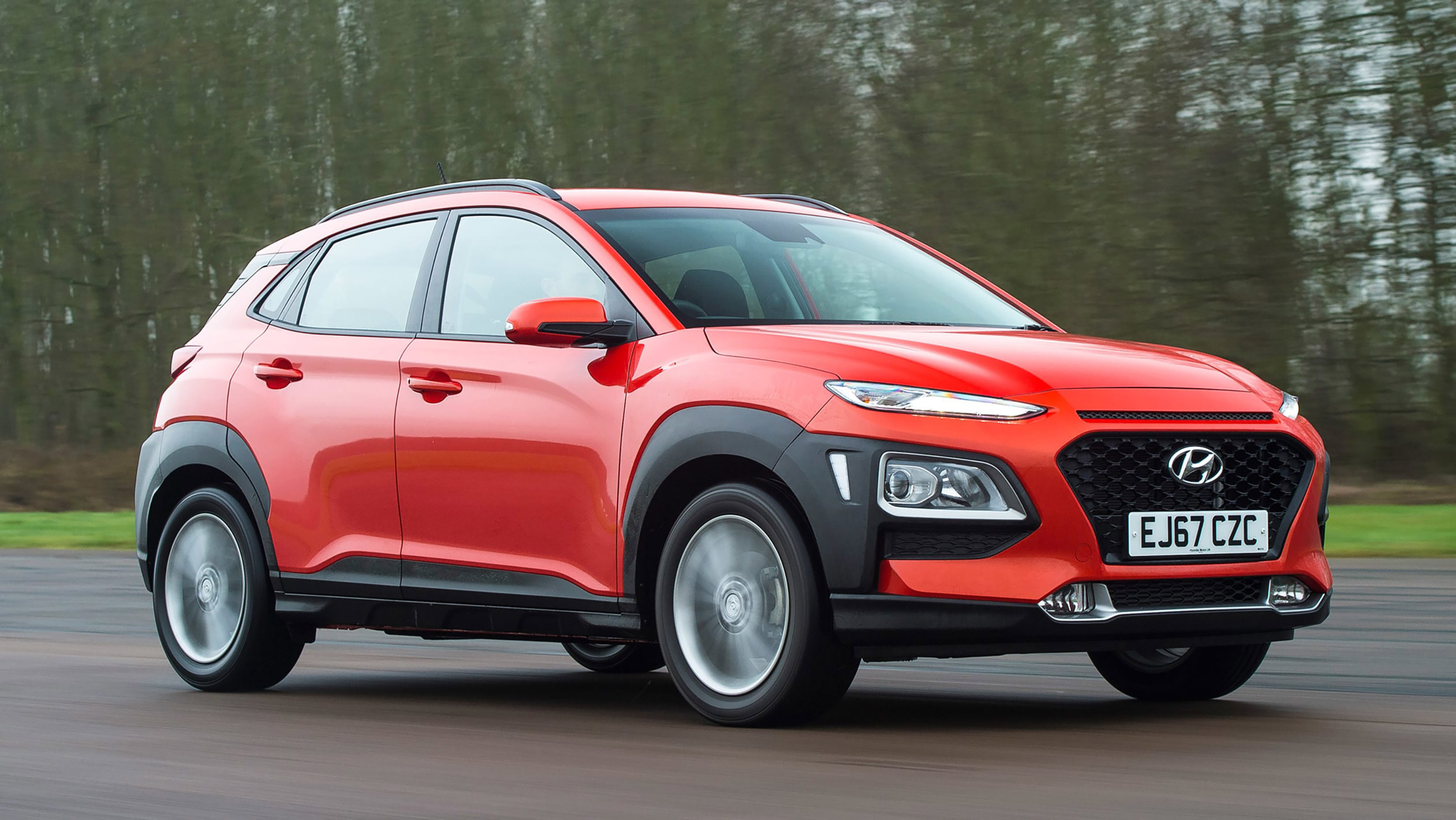 Used Hyundai Kona - O/S tracking