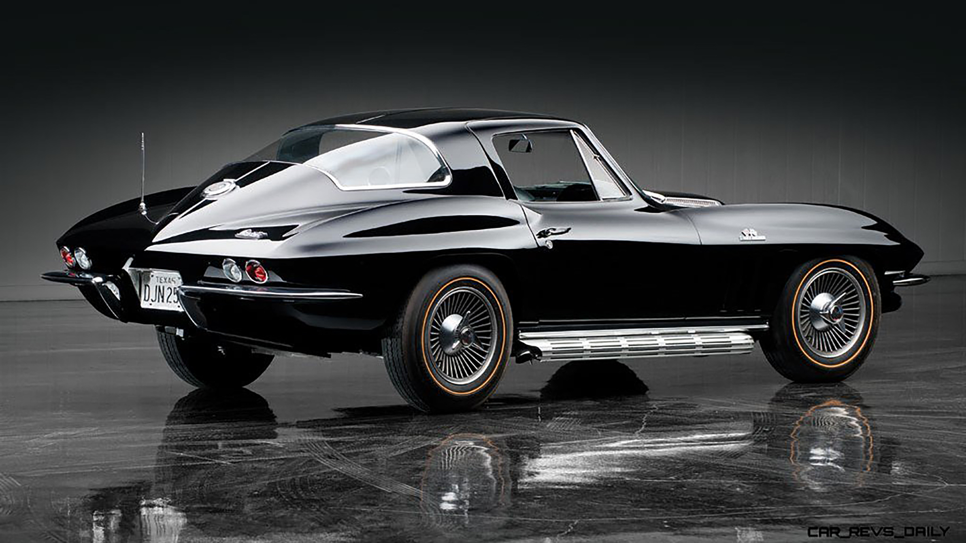 Chevrolet-Corvette-Stingray-1963