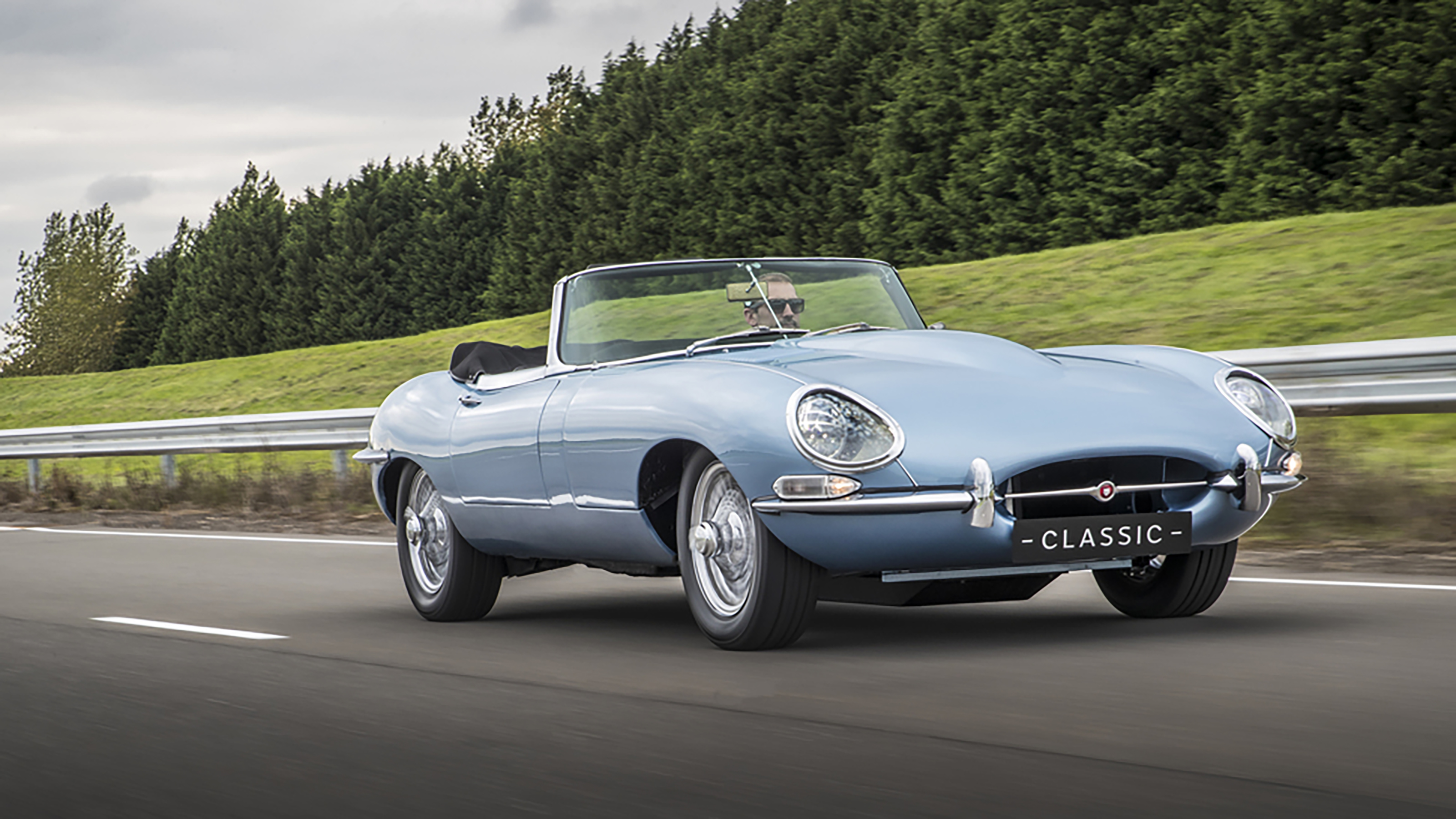 Jaguar-E-Type-1961