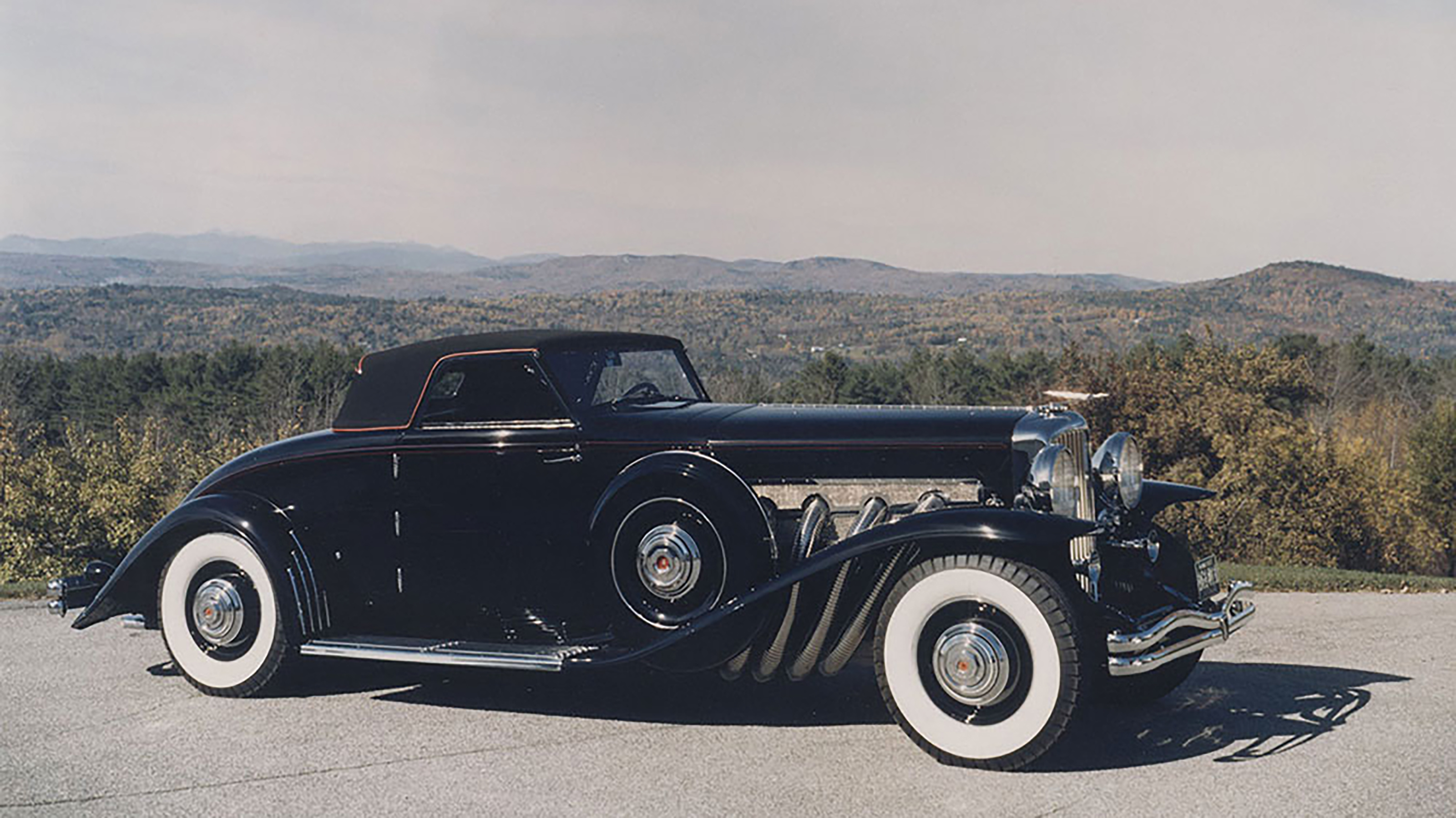 Duesenberg-Model-J-1937