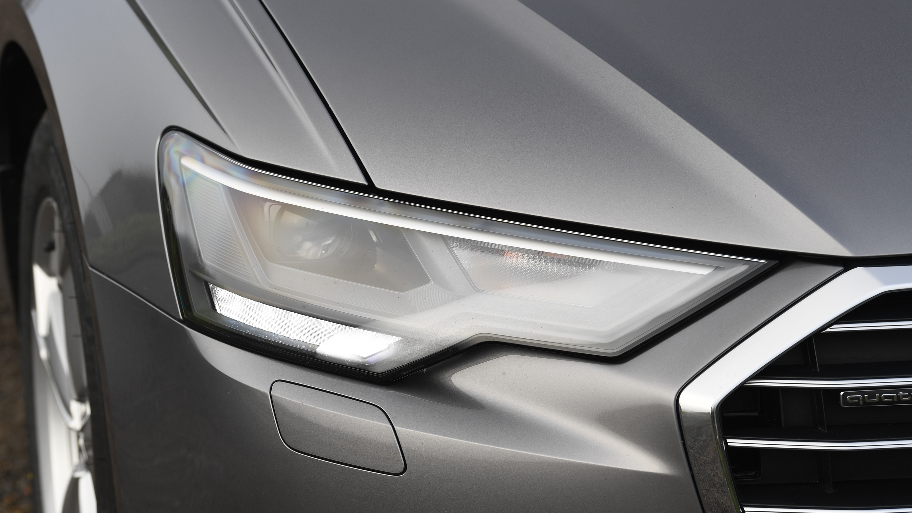 Audi A6 - headlight