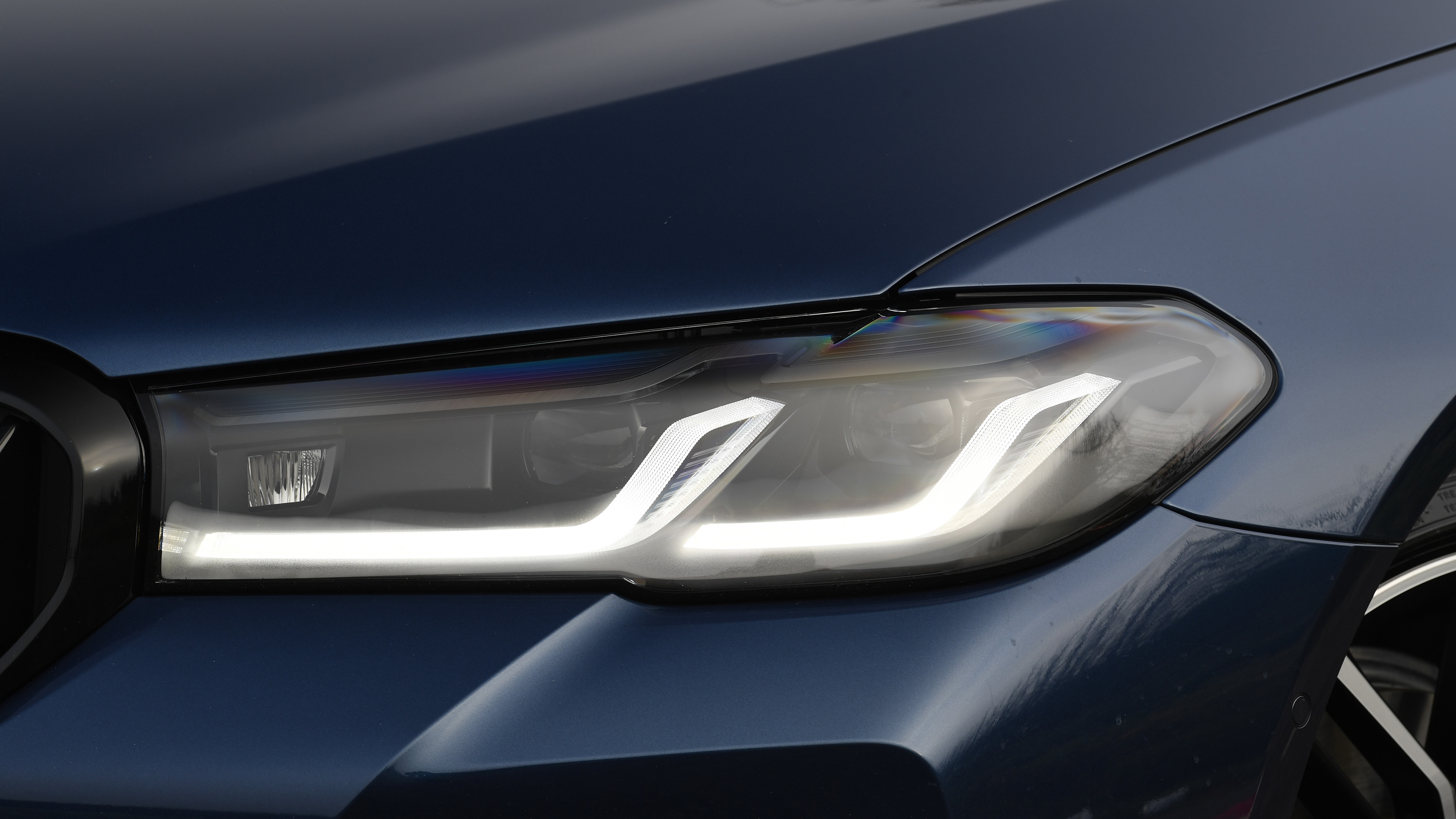 BMW 5 Series - headlight