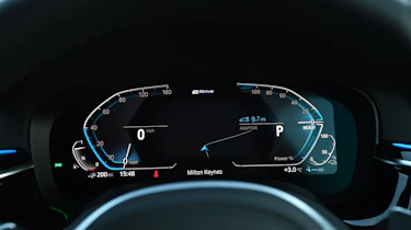 BMW 5 Series - dials