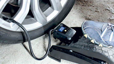 Best car foot pumps - header