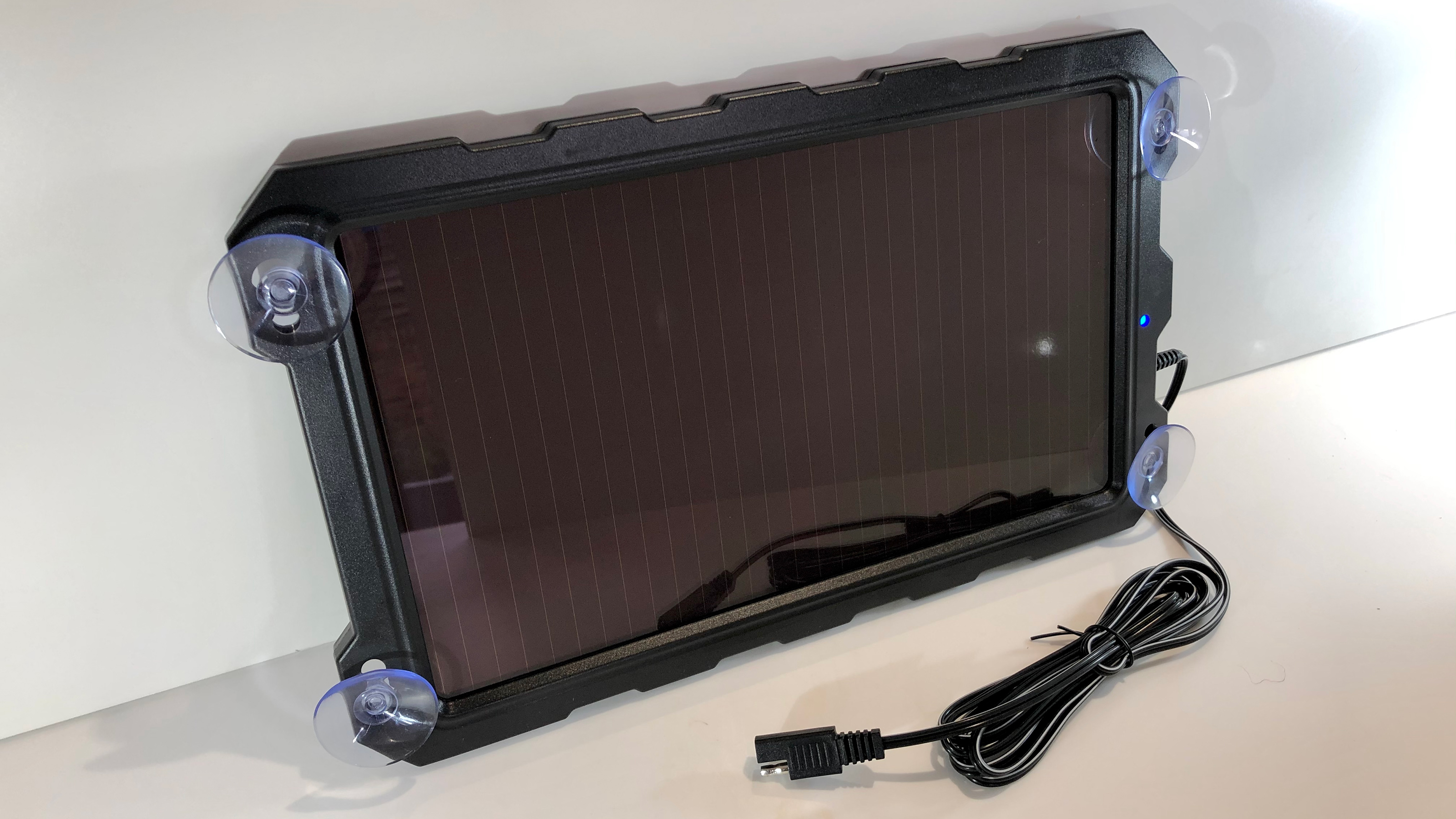 Powoxi Solar Car Battery Trickle Charger 3.3W