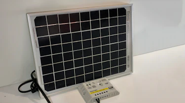 Photonic Universe 10W Solar Trickle Charging Kit