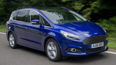 Ford S-MAX - front tracking