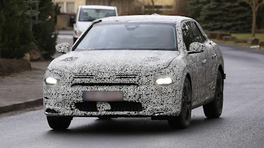 Citroen C5 electric car spy shots