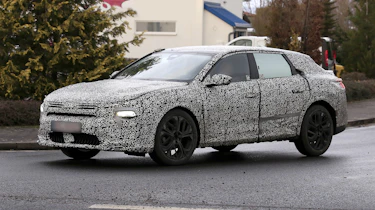 Citroen C5 electric car spy shots