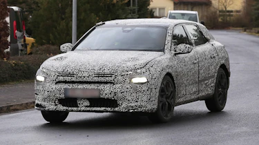 Citroen C5 electric car spy shots