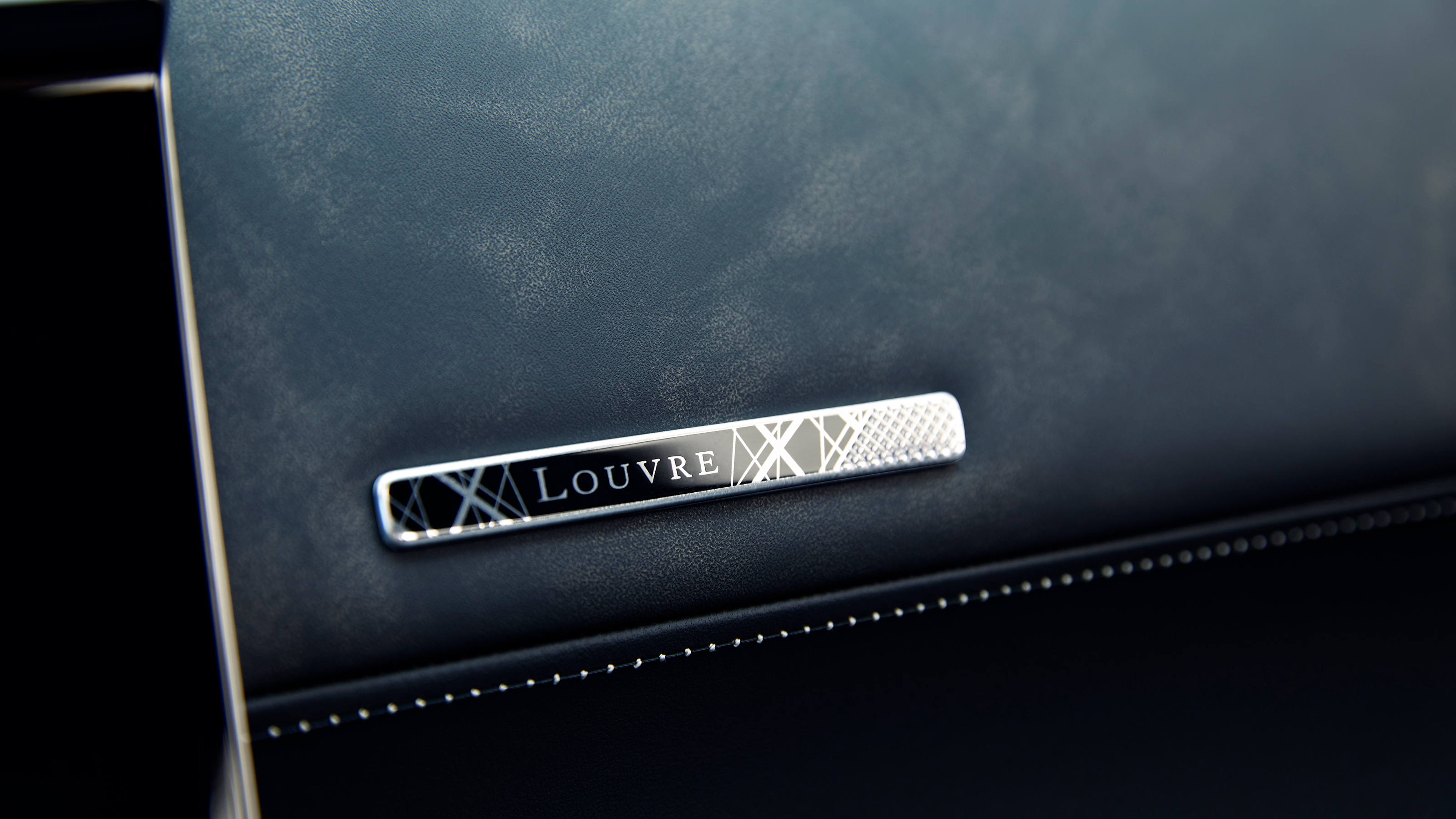 DS 7 Louvre - interior