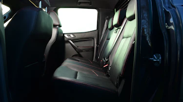 Ford Ranger Thunder - rear seats