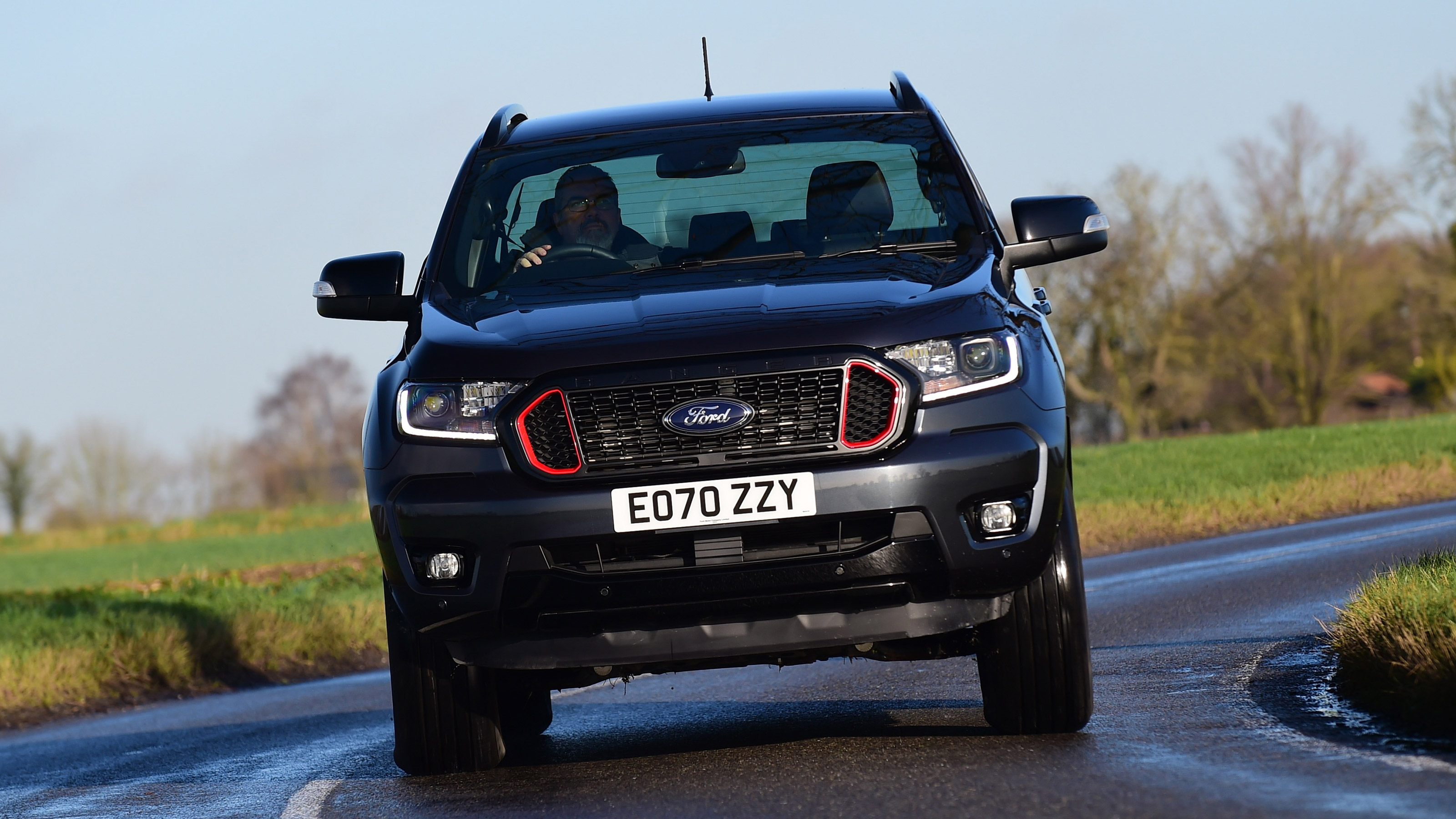 Ford Ranger Thunder - front action
