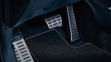 Hyundai Tuscon N Line - pedals