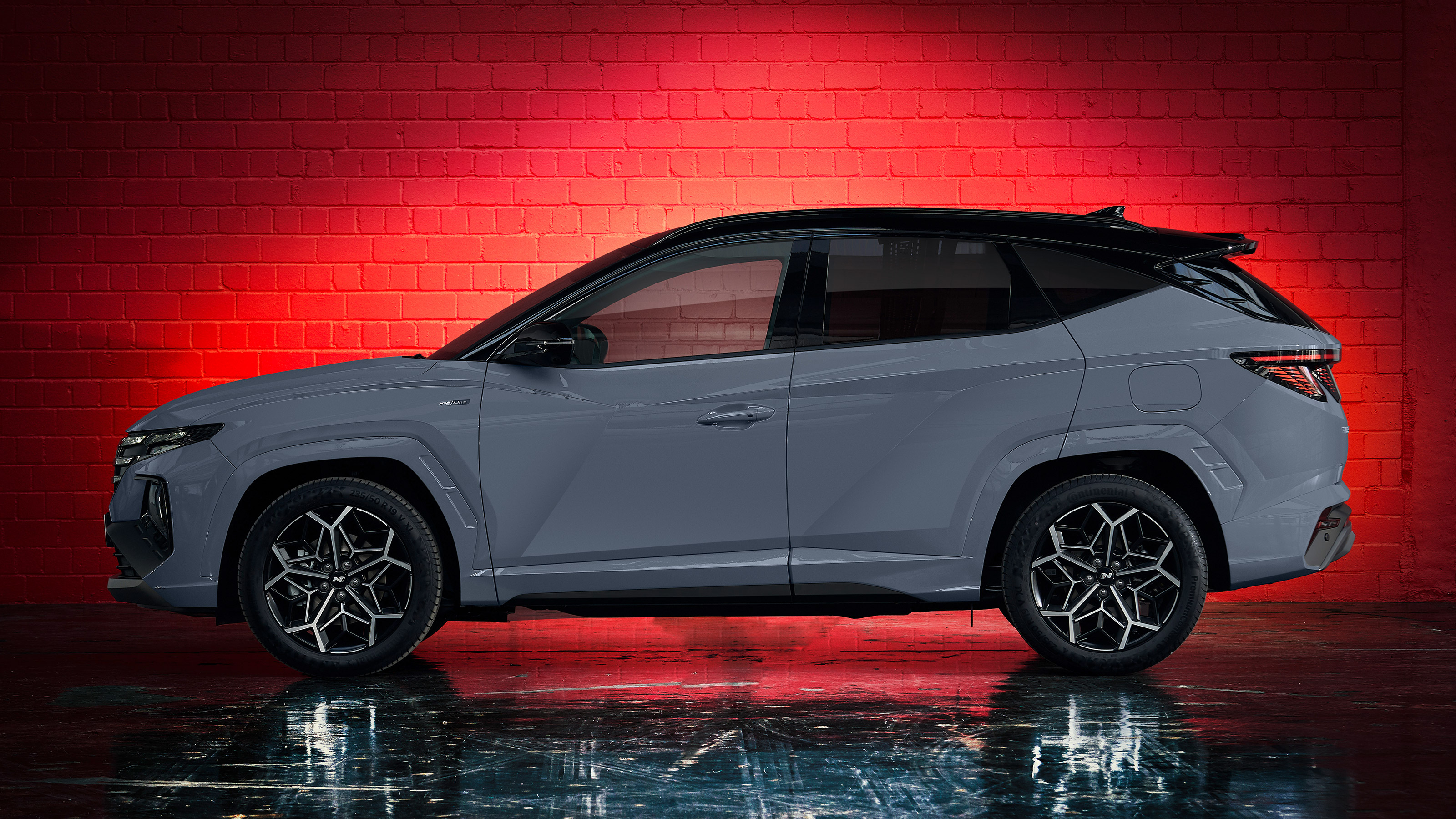 Hyundai Tuscon N Line - side