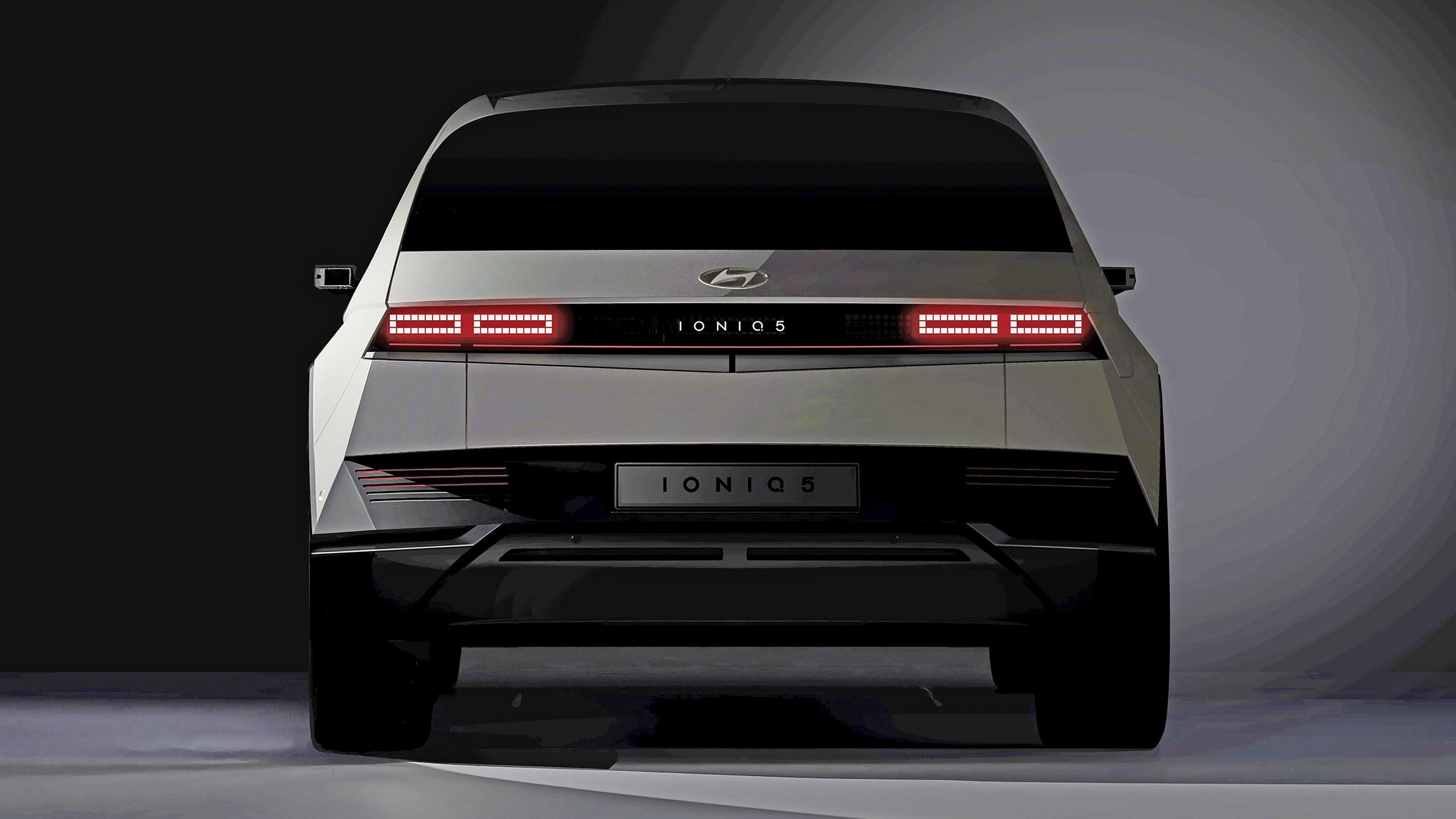 Ioniq 5 - teaser rear
