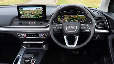 Audi Q5 40 TDI - dash