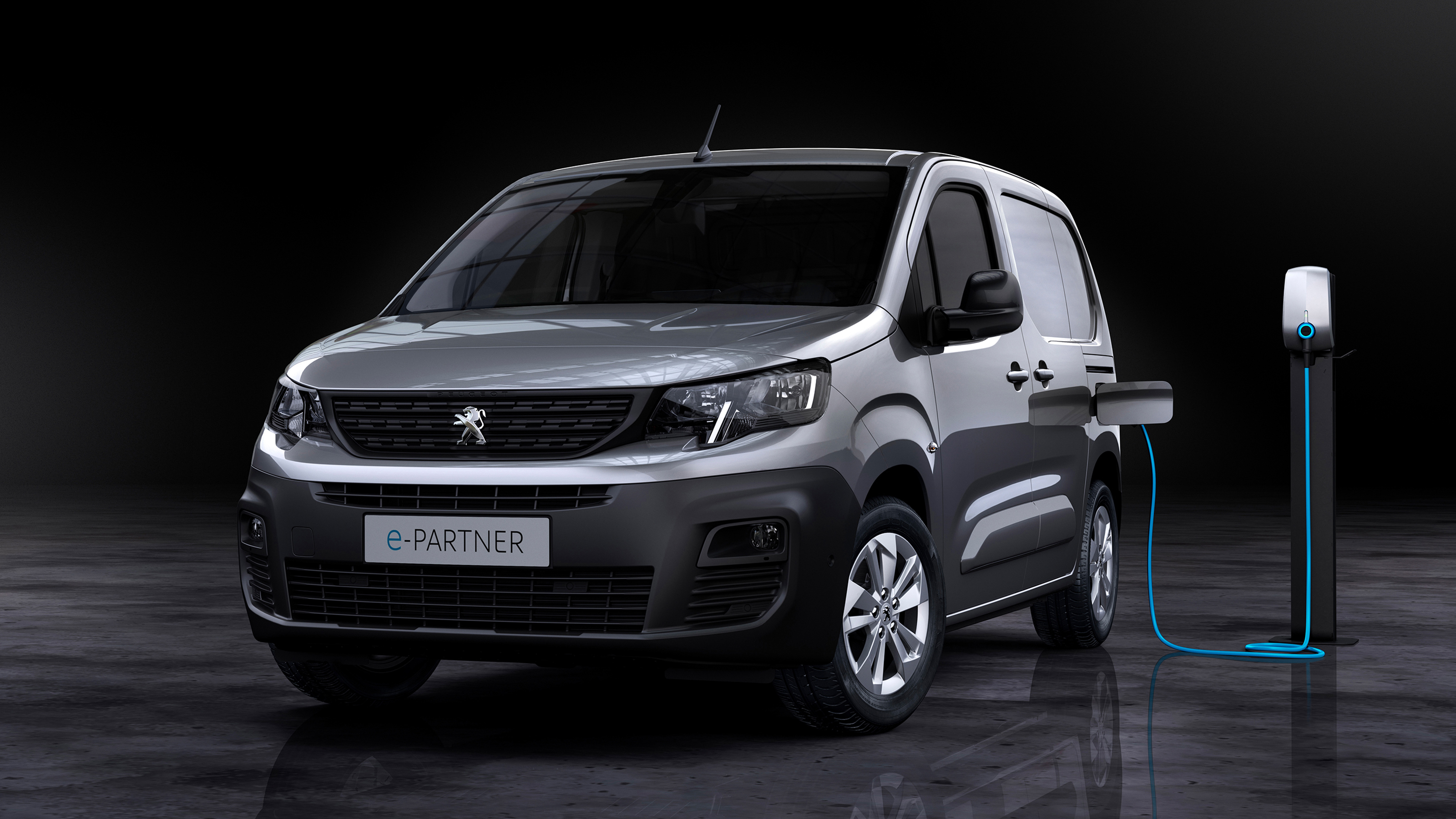 Peugeot e-Partner - front