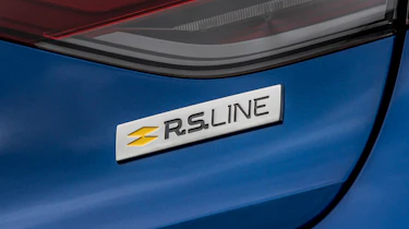 Renault Megane facelift - rear badge