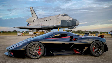 SSC Tuatara - side