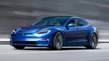 Tesla Model S facelift - front action