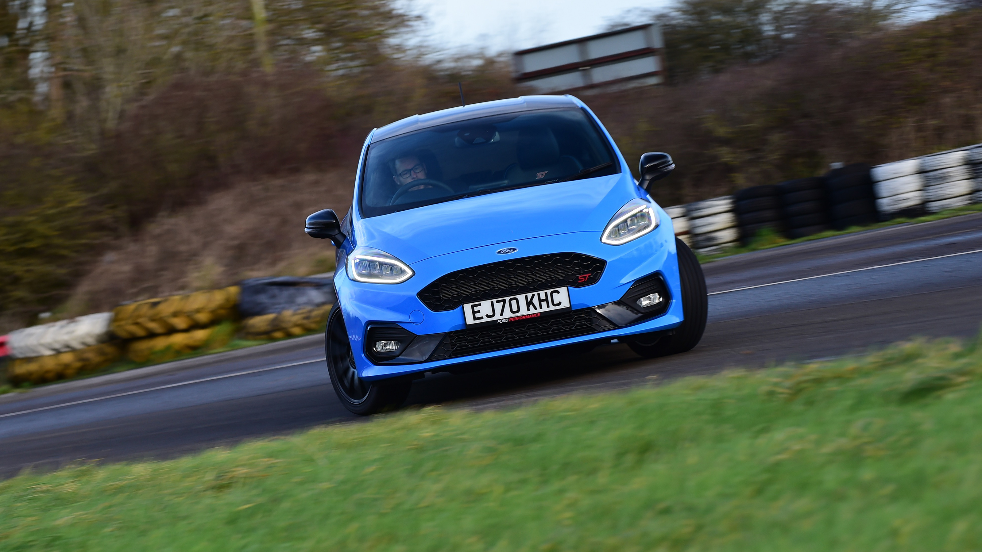 Ford Fiesta ST Edition - cornering
