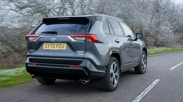 Toyota RAV4 plug-in hybrid - rear action