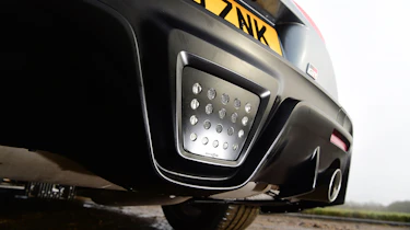 Toyota Supra 2.0 - rear detail