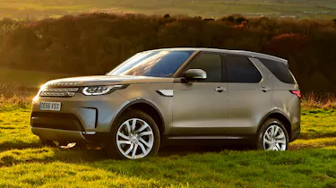 Used Land Rover Discovery 5 - front