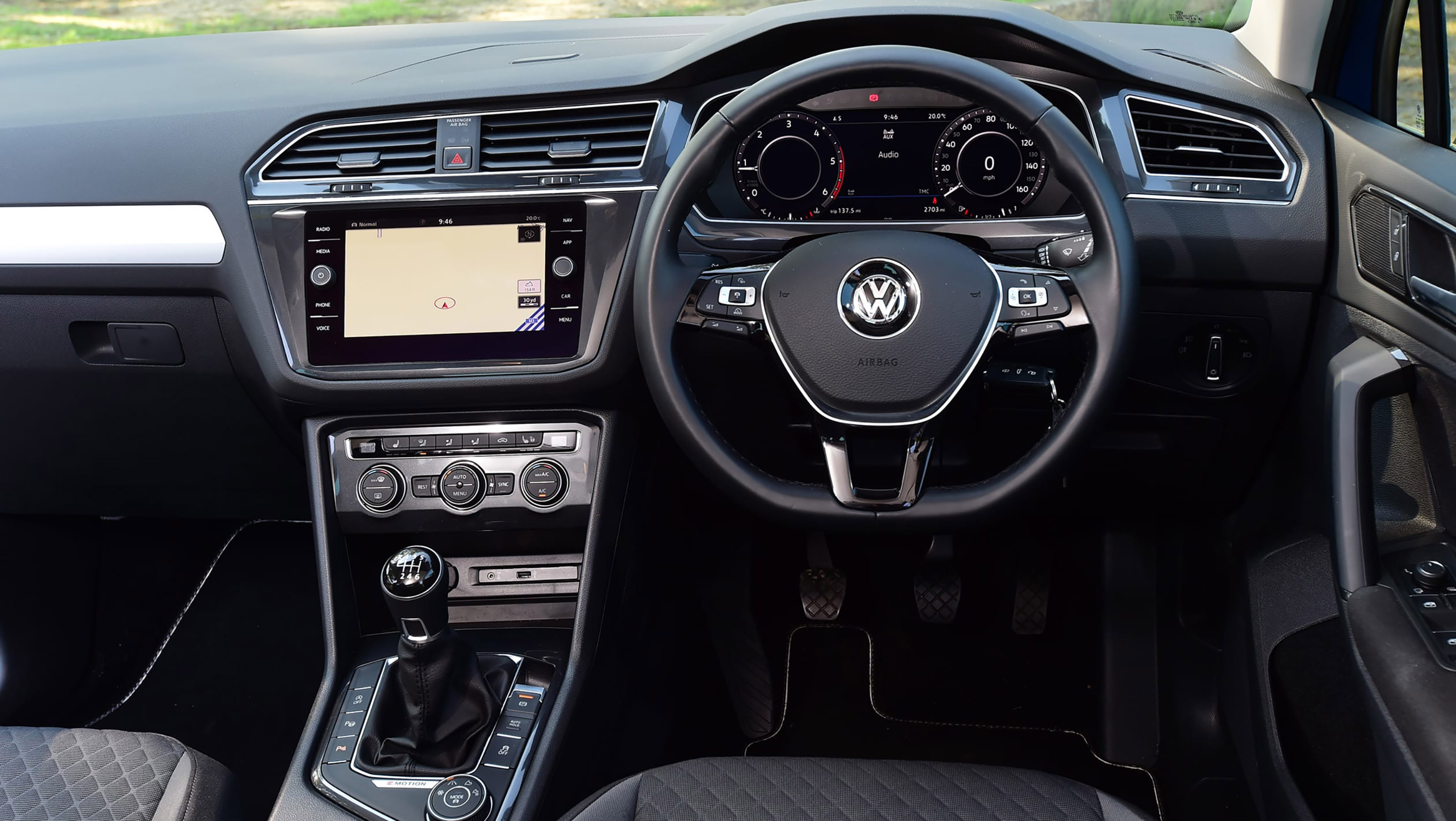 Used Volkswagen Tiguan - dash