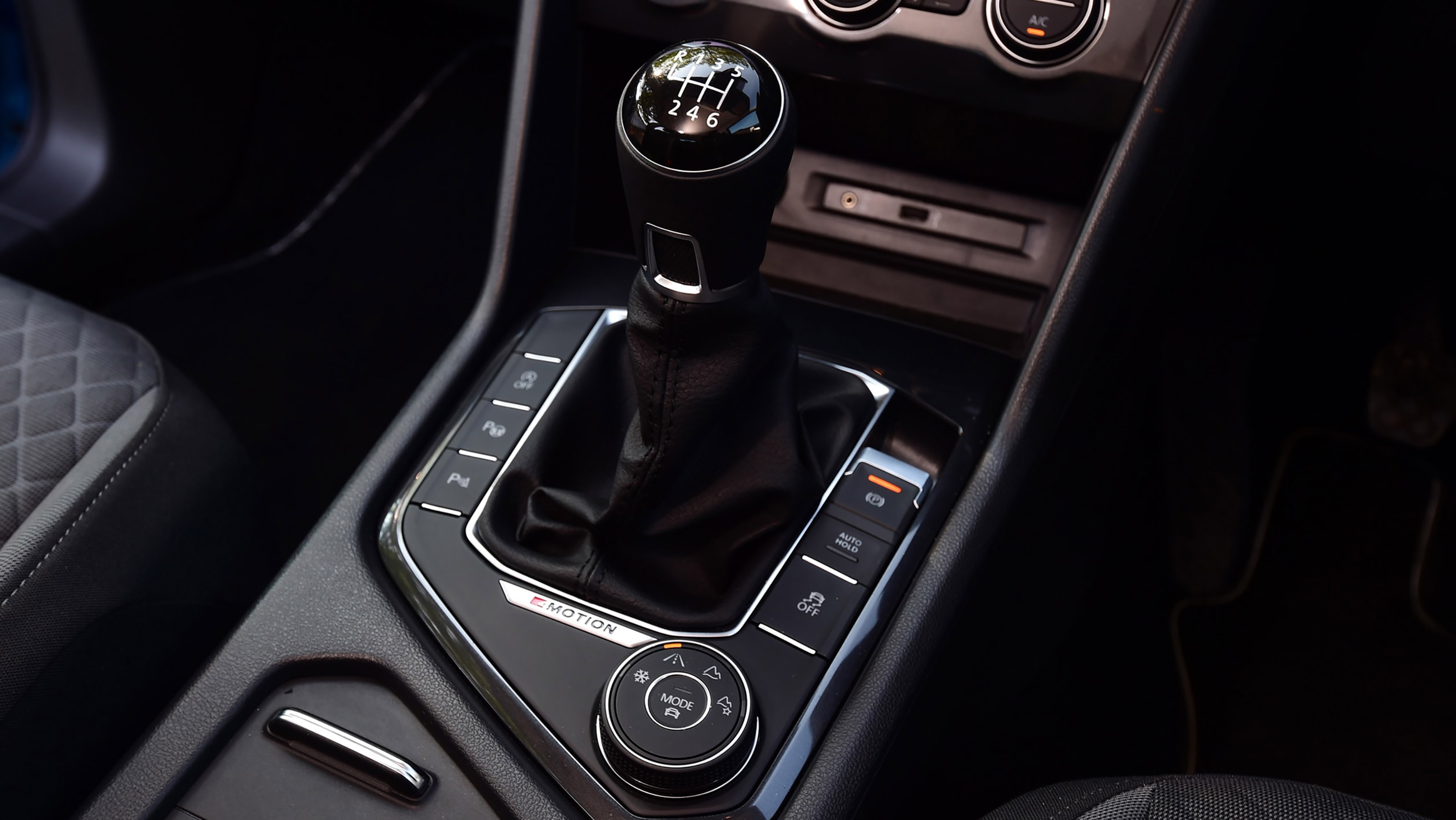 Used Volkswagen Tiguan - transmission