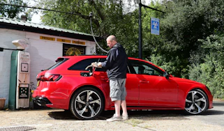 Audi RS 4 Avant long termer second report - header
