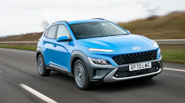 Hyundai Kona - front tracking