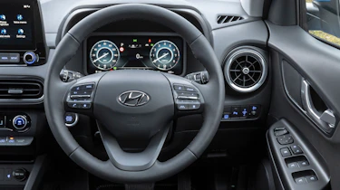 Hyundai Kona - steering wheel