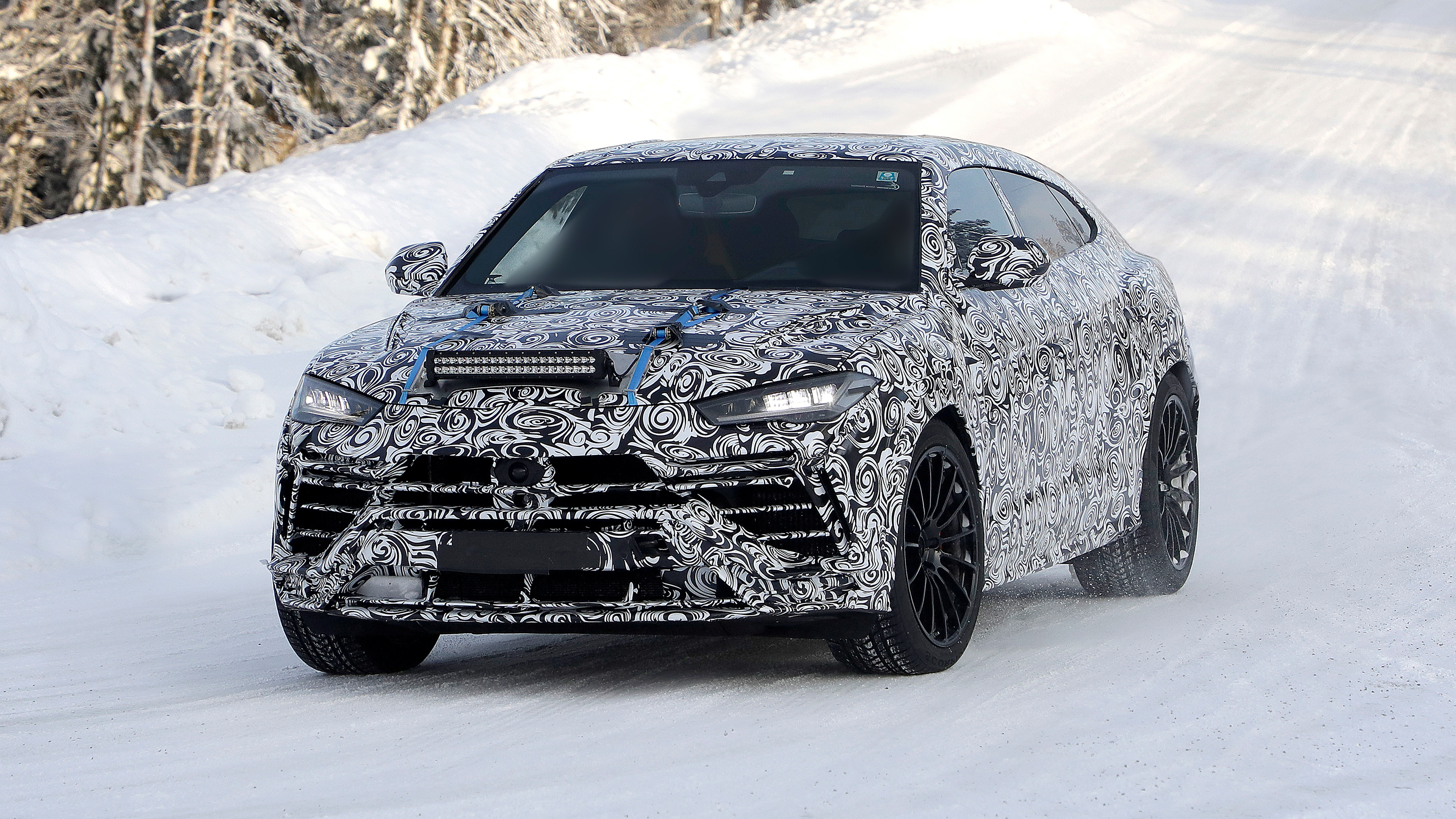 Lamborghini Urus spy - front