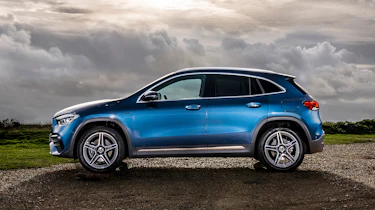 Mercedes GLA 250 e - side