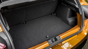Dacia Sandero Stepway - boot side