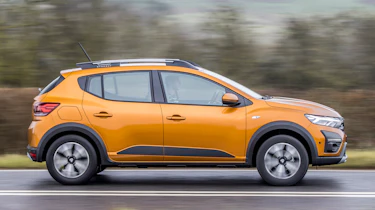 Dacia Sandero Stepway - side