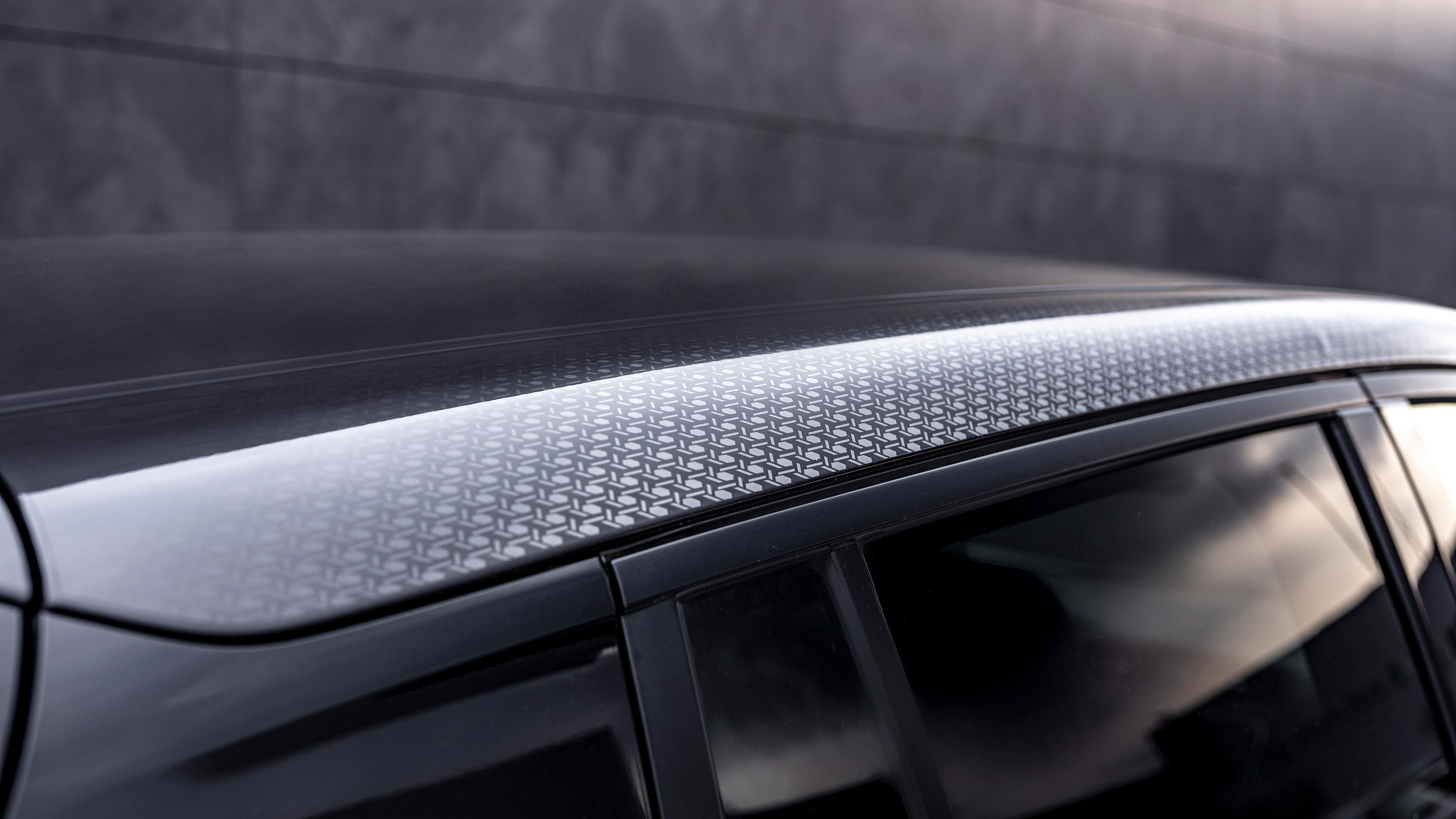 Nissan Leaf10 - roof