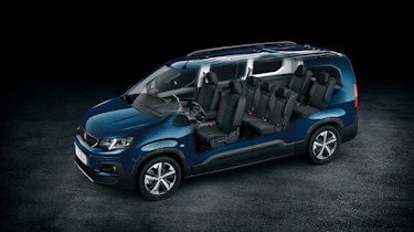 Peugeot e-Rifter - interior
