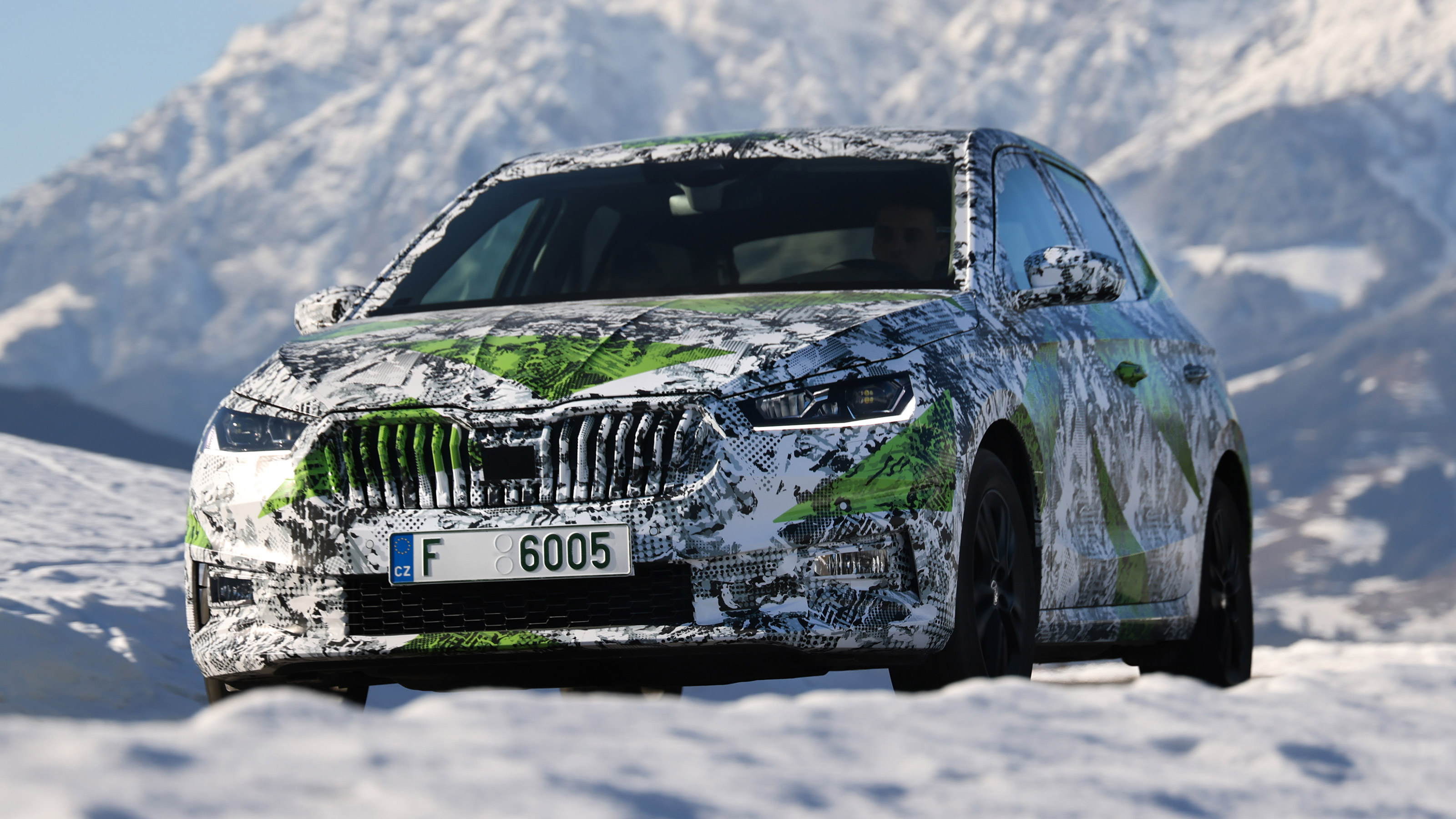 Skoda Fabia prototype - front cornering