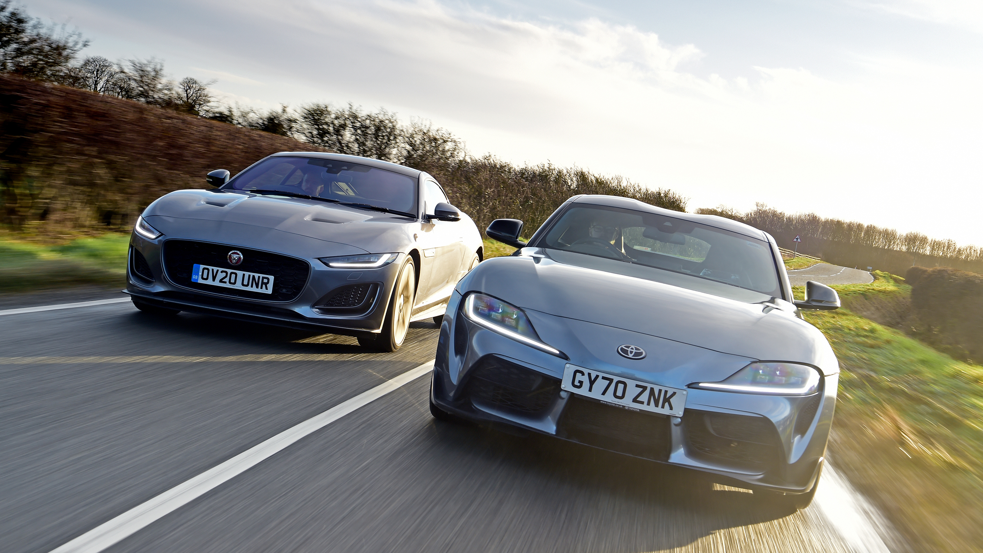 Toyota Supra vs Jaguar F-Type