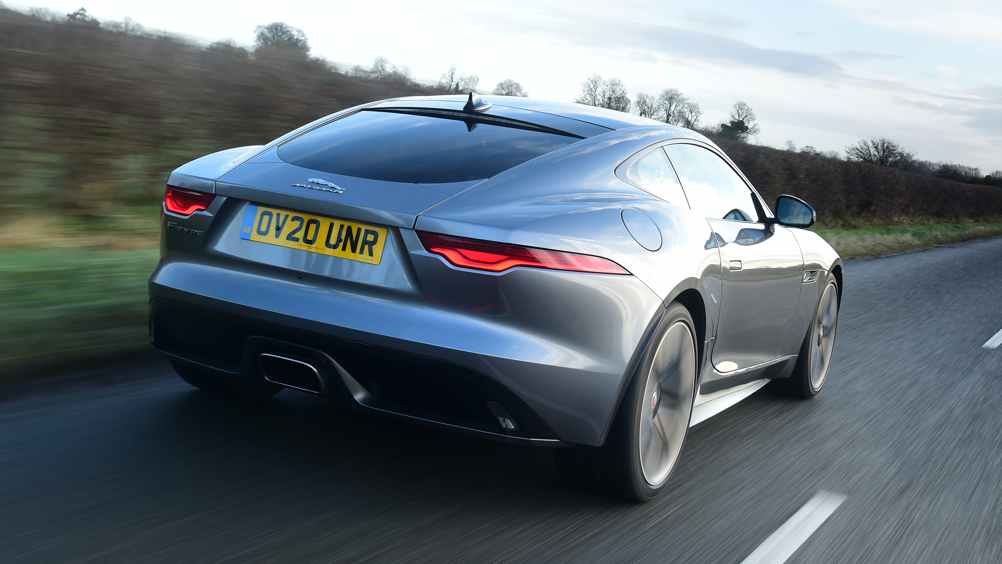 Jaguar F-Type - rear
