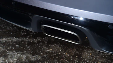 Jaguar F-Type - exhaust